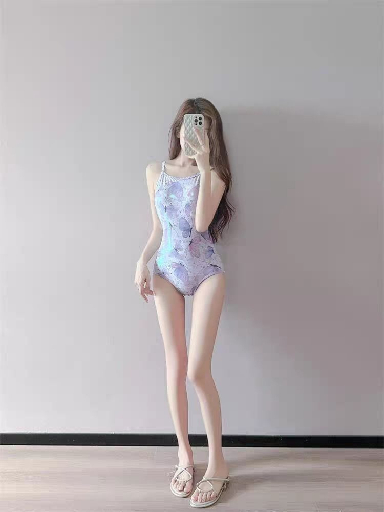 Costumes - Maillot de bain une pièce style