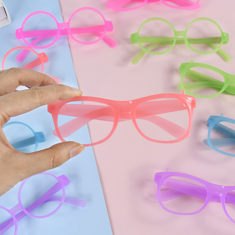 Lunettes néon qui brillent dan - Glow In The Dark Party Glasses avis et prix