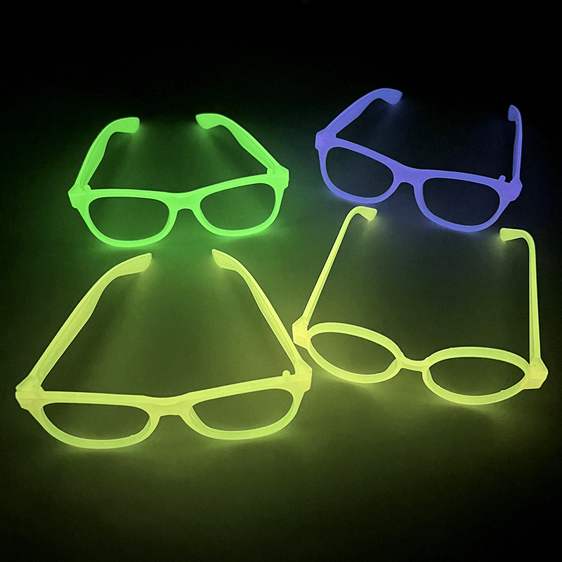 Lunettes néon qui brillent dan - Glow In The Dark Party Glasses avis et prix